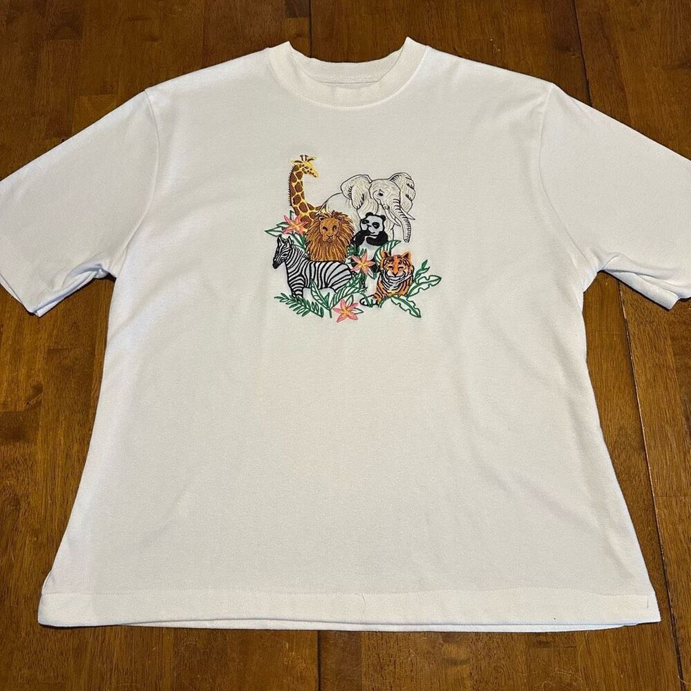 Vintage Womens T Shirt Embroidered Jungle Animals White Cotton Size M